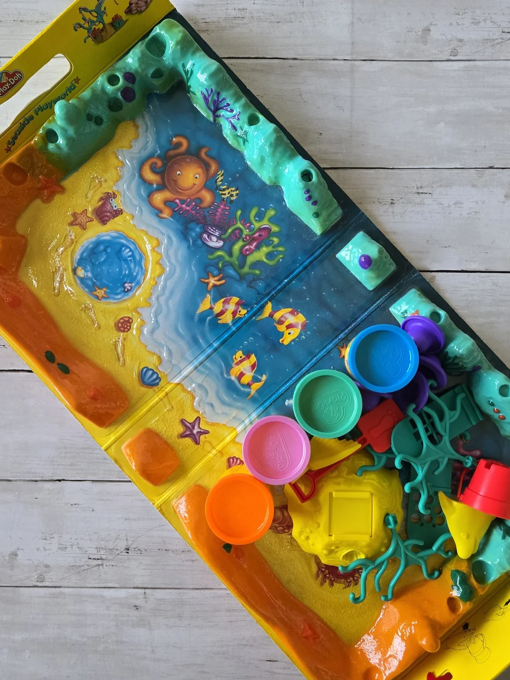Vintage Play-Doh Seaside Playworld 1998
